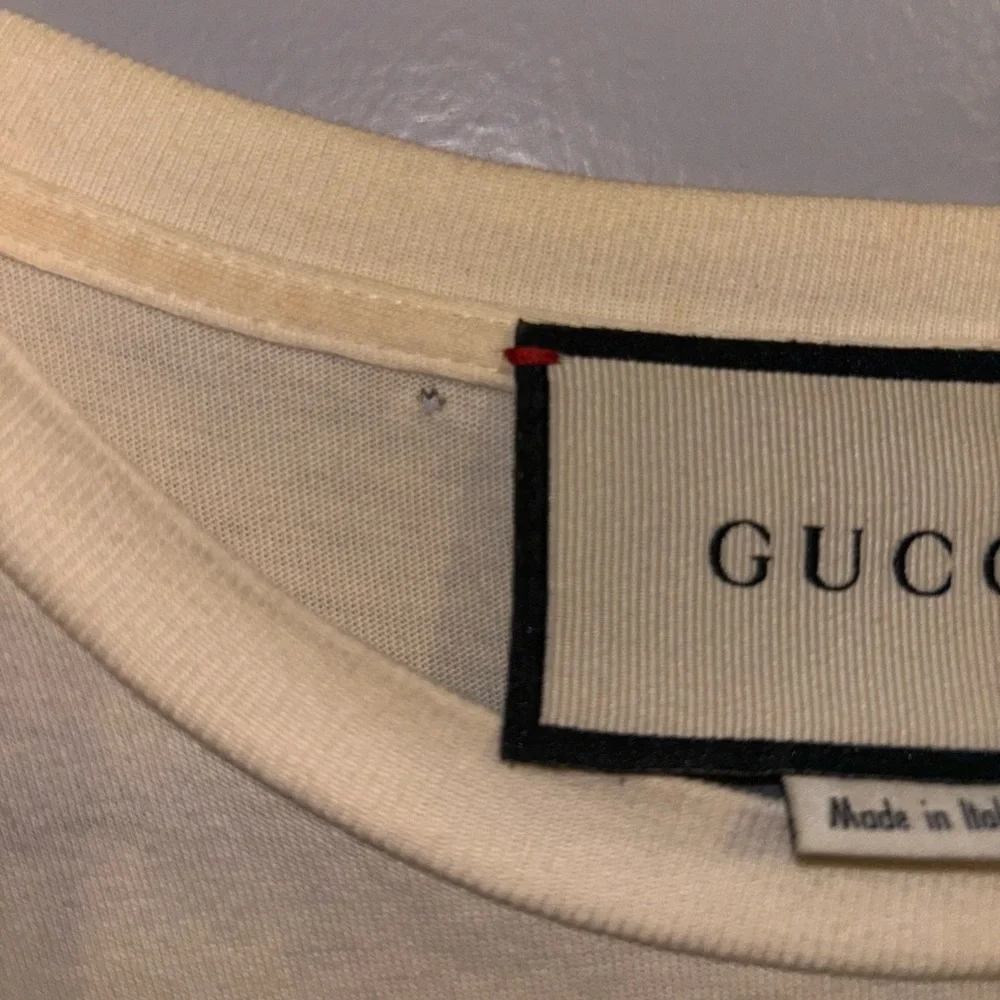 🍓Gucci Strawberry Sequin Cream Short Sleeve Shirt